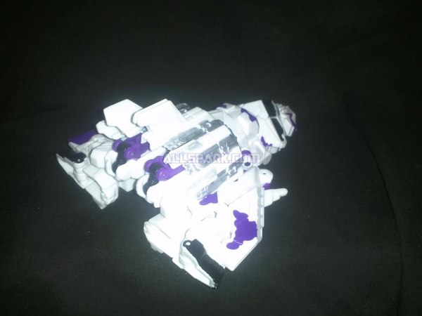 Transformers Fall Of Cybertron G2 Bruticus Out Of The Box Images  (16 of 43)